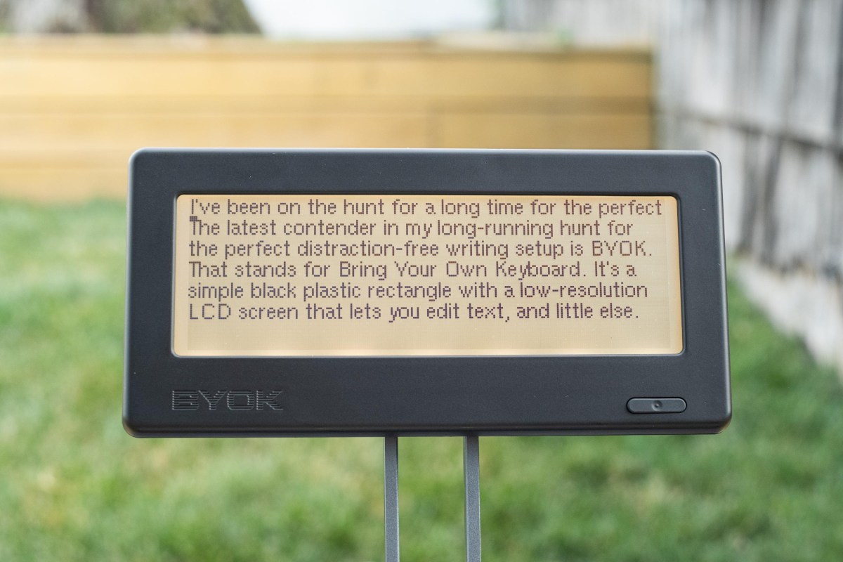 Distraction-Free Writing Hardware BYOK Opens Ecosystem with Custom Script Extensions