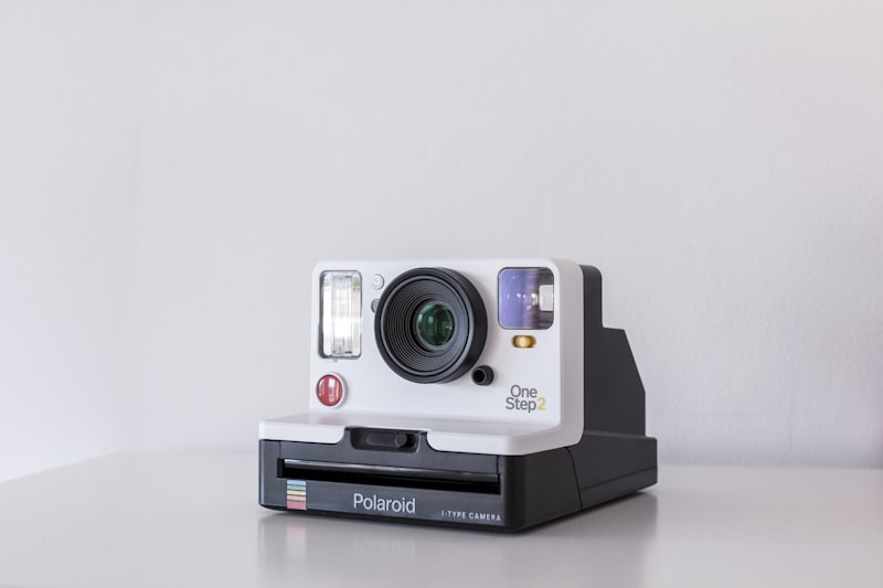 Insta360 X6 Action Cam Debut: Larger 1/1.2" Sensors, 8K 60fps & Price