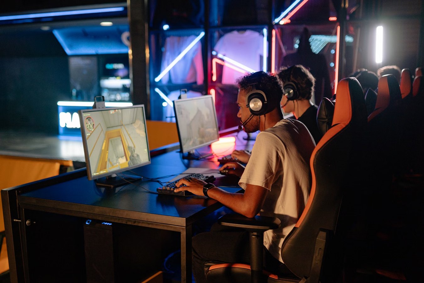 Amazon Faces Creator Backlash Over Default AI Model Training on Twitch Streams