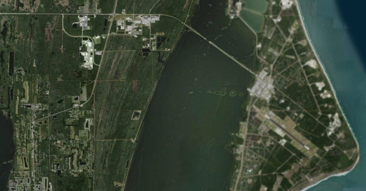 Apple Maps begins blurring NASA, Space Force, and Air Force bases