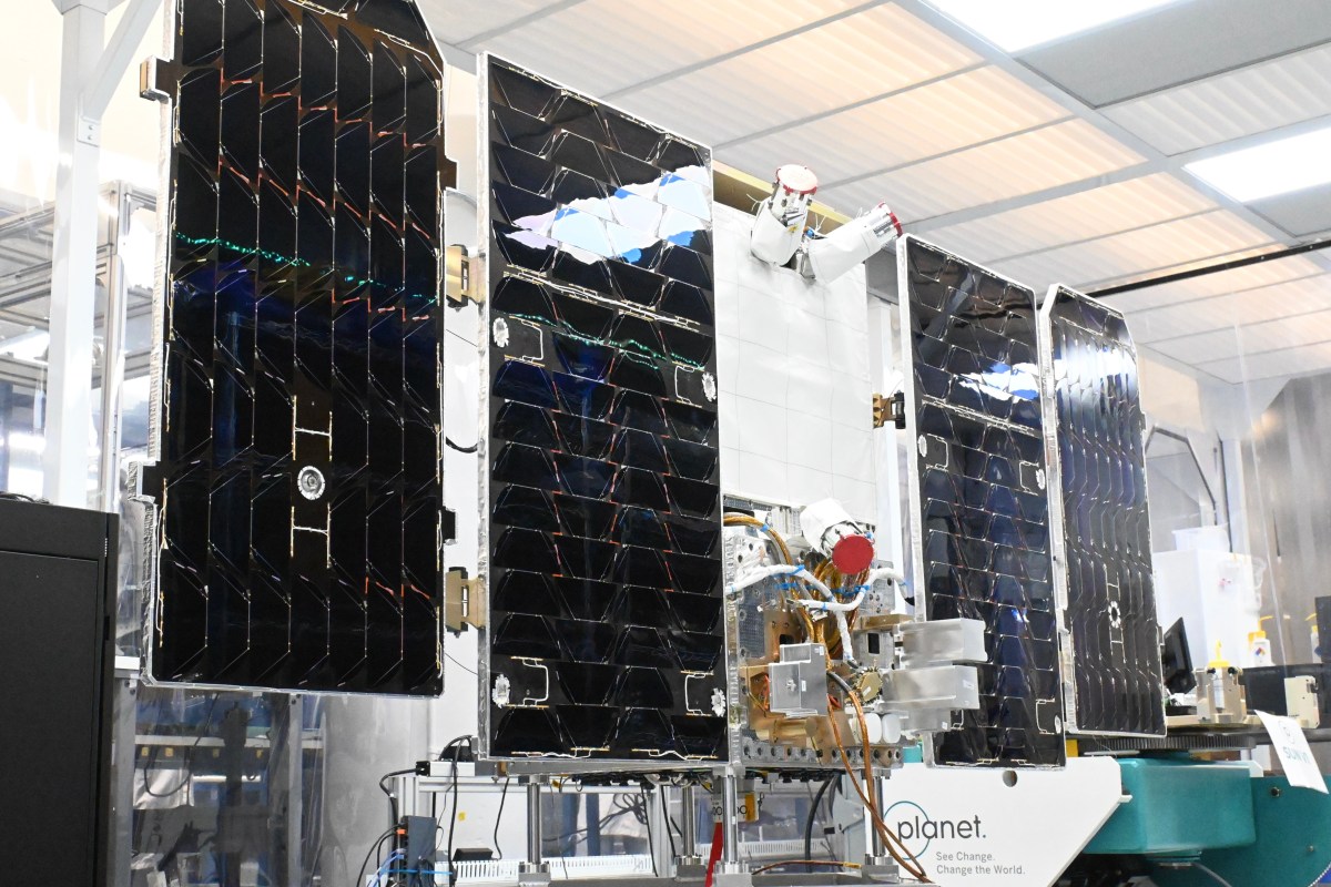 Google thinks SpaceX’s Starship has to launch 1,800 times before space