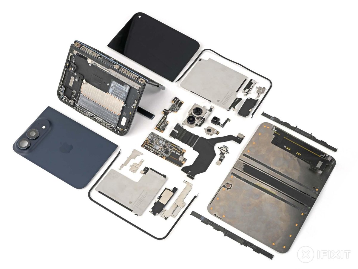 iFixit’s look inside the iPhone Duo may explain those broken screens