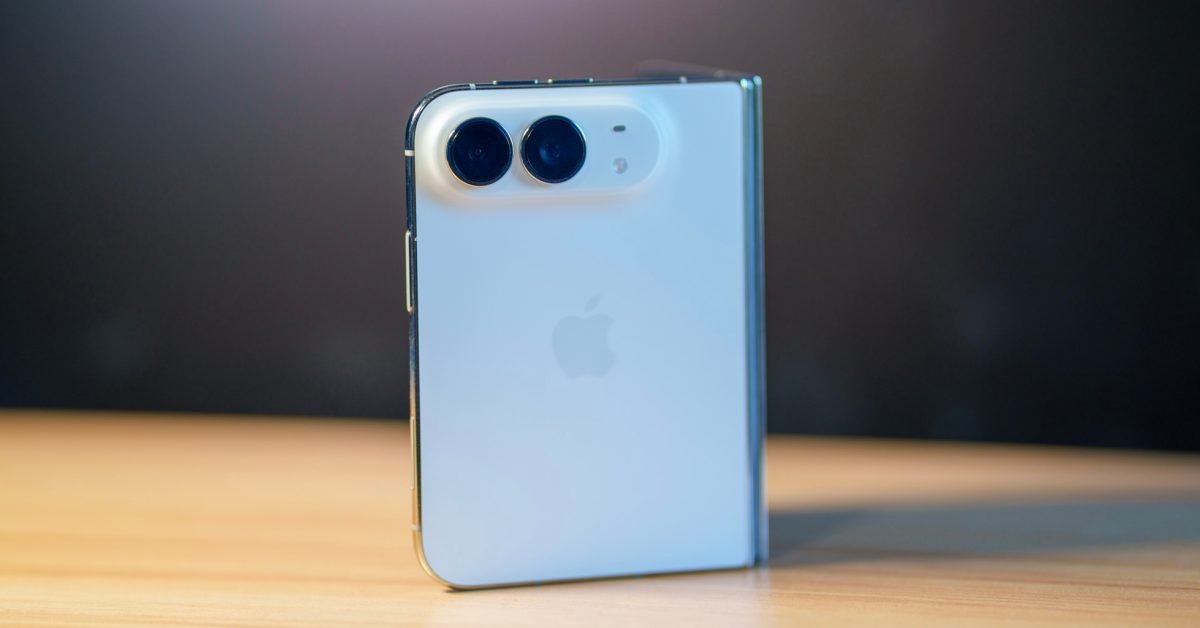 iPhone Duo one day later: Here’s why its quirks don’t make it any less