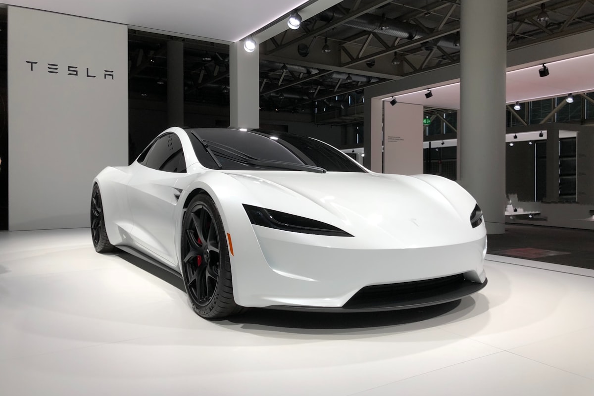 Tesla Robotaxi Fleet Begins Live Testing in Florida